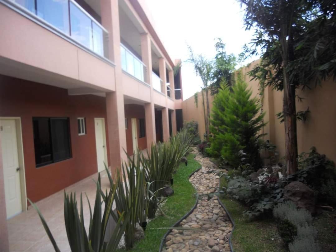 Hotel Los Vergeles Villa Hidalgo  ภายนอก รูปภาพ