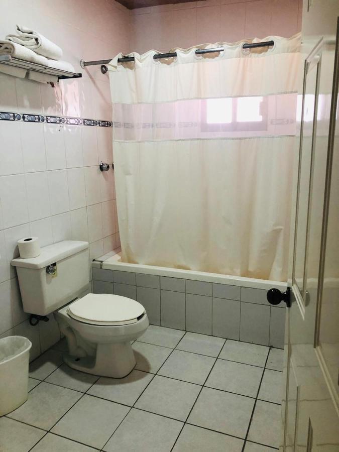 Hotel Los Vergeles Villa Hidalgo  ภายนอก รูปภาพ