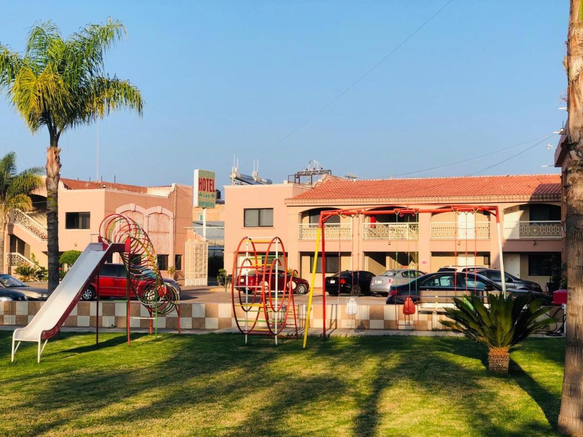 Hotel Los Vergeles Villa Hidalgo  ภายนอก รูปภาพ
